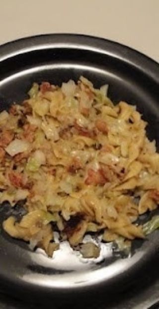 Hulushki (Fried cabbage and onions) image